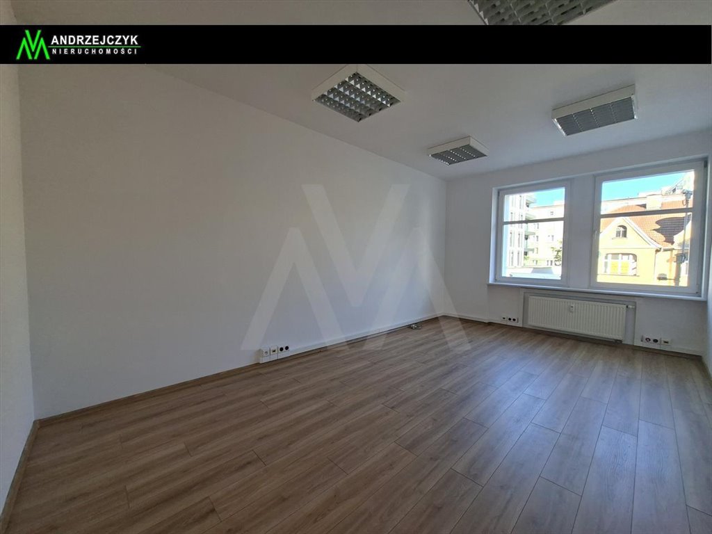 Biuro 94 m² w centrum Gdyni z miejscem parkingowym polecam! Gdynia, Śródmieście, nie, 10 Lutego  94m2 Foto 1