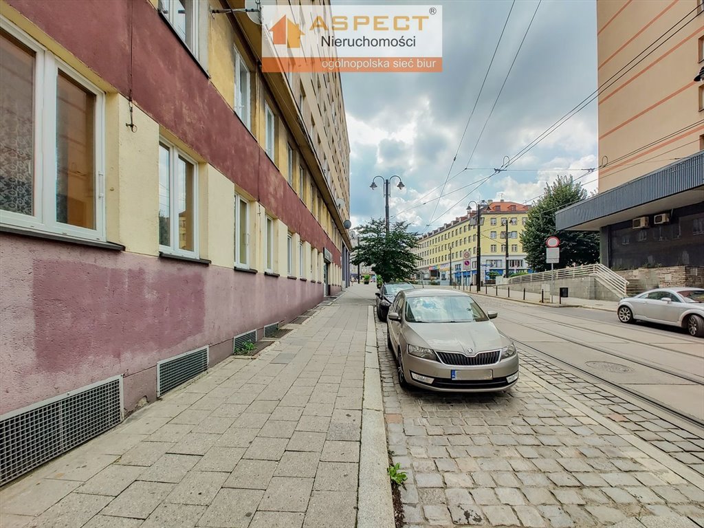 Mieszkanie trzypokojowe na sprzedaż Zabrze, Centrum  62m2 Foto 17