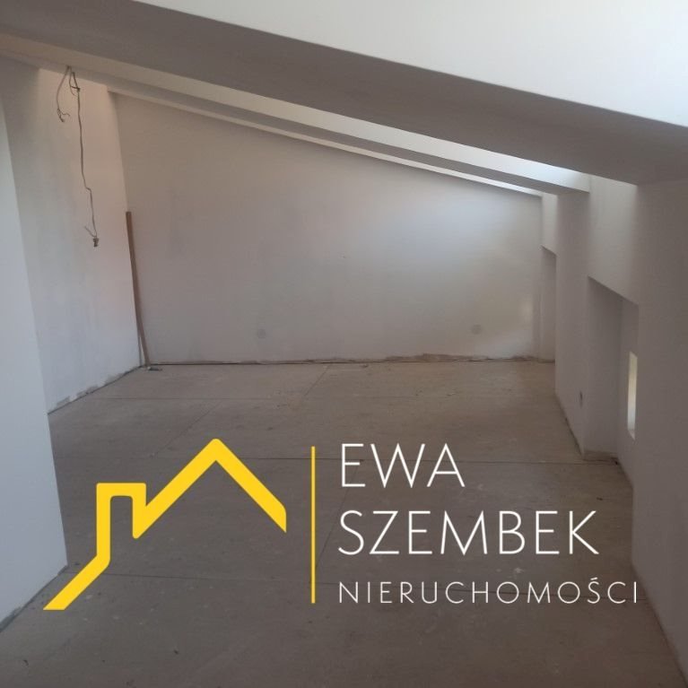 Kawalerka na poddaszu z klimatyzacją i możliwością 2 pokoi Kraków, Stare Miasto, Długa  29m2 Foto 1