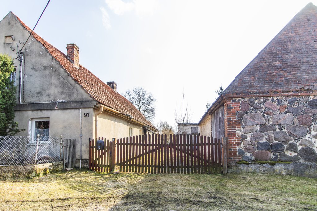 Dom z potencjałem na dużej działce w Stypułowie Stypułów  191m2 Foto 1