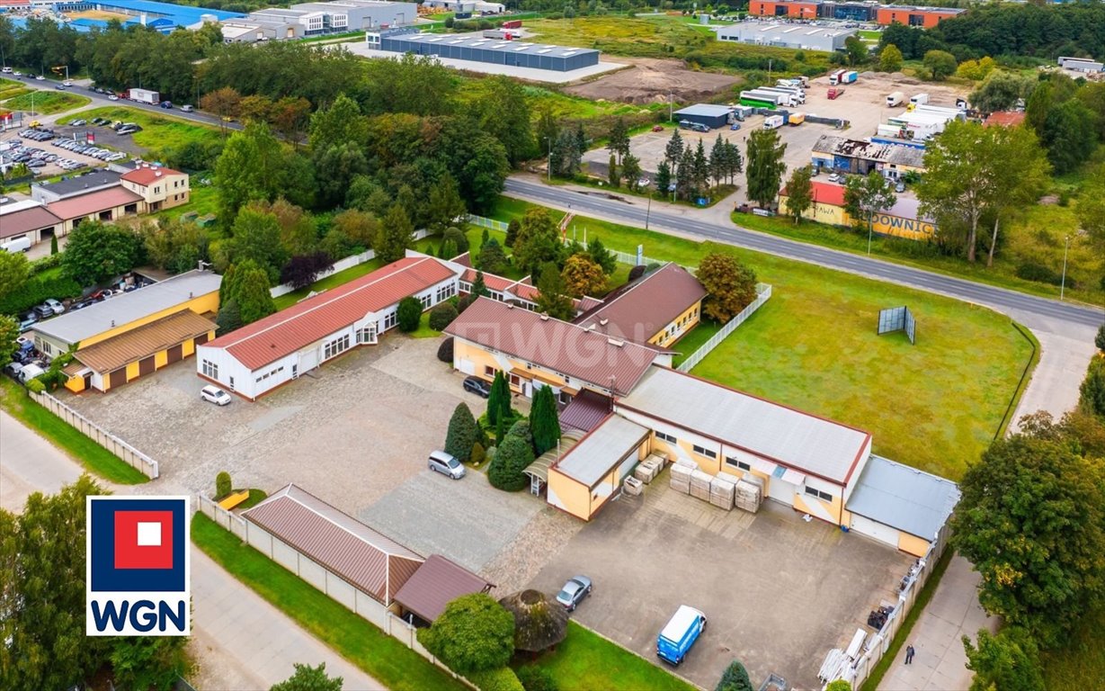 Kompleks produkcyjno-biurowy 1885 m² w Słupsku (przy Ringu) Słupsk, Karola Borchardta  1 966m2 Foto 1