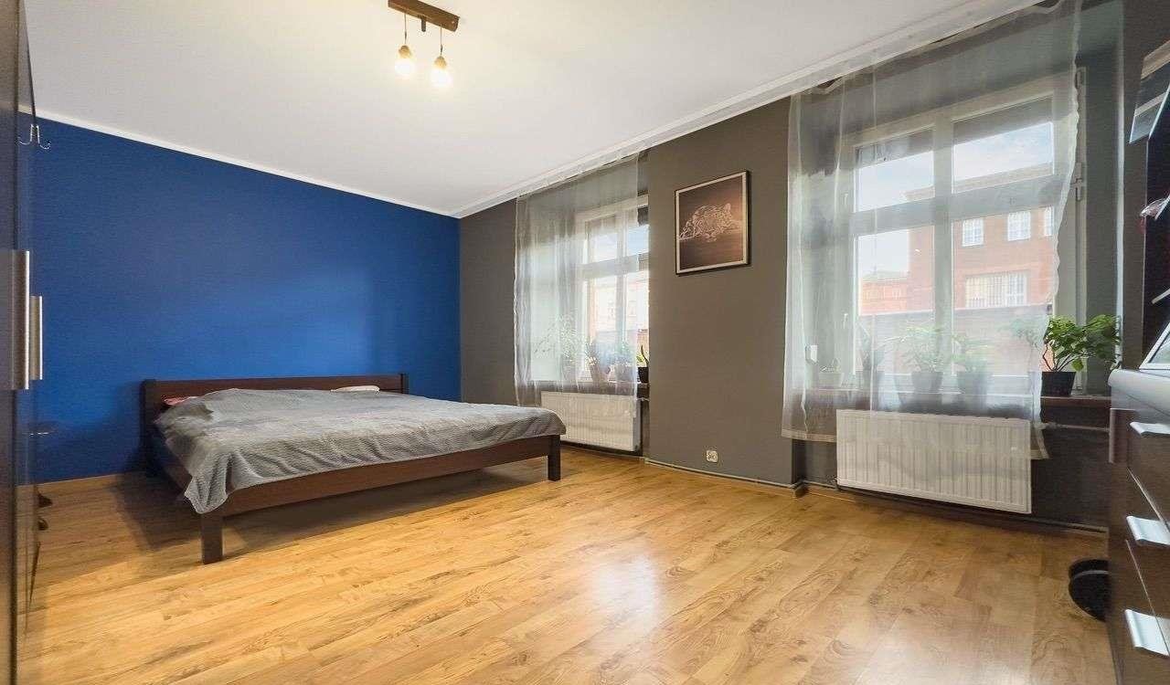 Mieszkanie trzypokojowe na sprzedaż Bytom  80m2 Foto 3