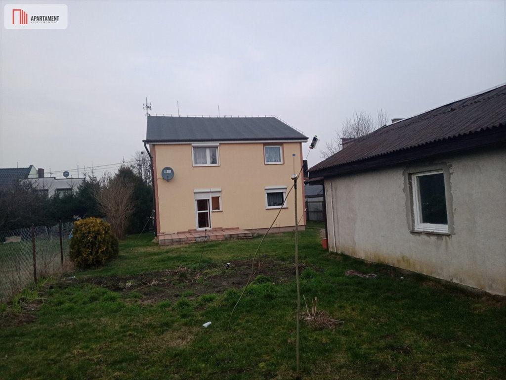 Do sprzedania przestronny dom z ogrodem i garażem w Żninie Żnin  152m2 Foto 1