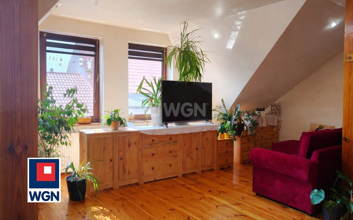 Przestronny dom z garażem, 6 pokoi, centrum Rawicza Rawicz, Stare Miasto, Średnia  140m2 Foto 1