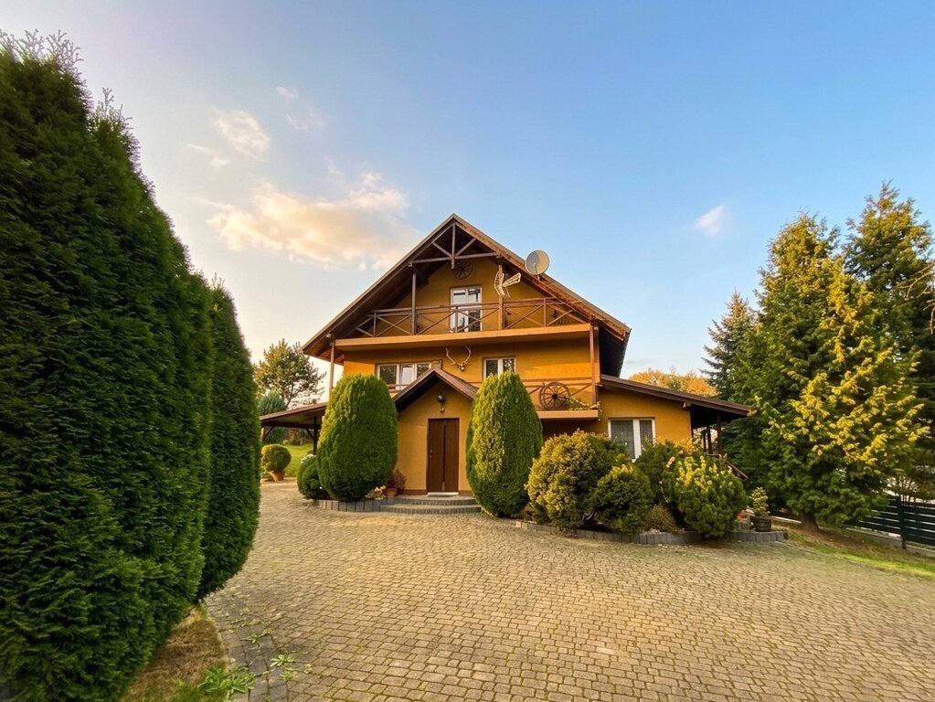 Dom 160 m² Nielepice, ul. Dębowa przy lesie, garaż z domkiem dla gości Nielepice, Dębowa  160m2 Foto 1