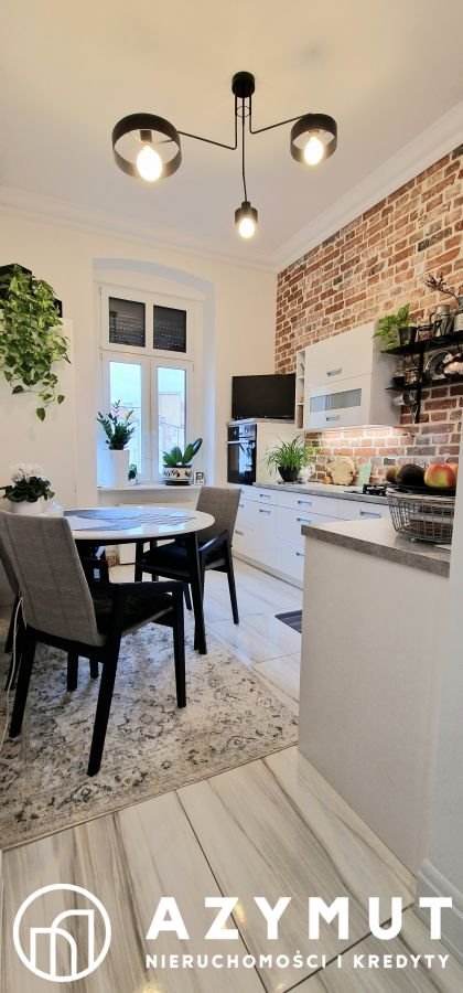 Mieszkanie dwupokojowe na sprzedaż Legnica, Tarninów  62m2 Foto 1