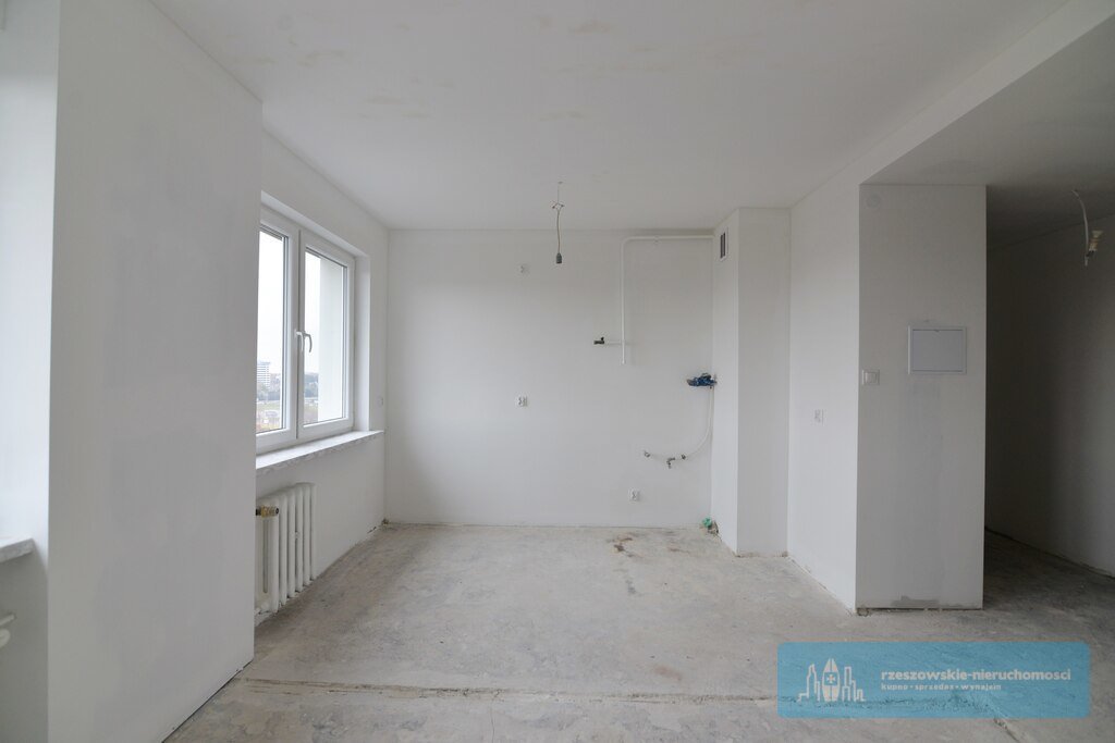 Mieszkanie trzypokojowe na sprzedaż Rzeszów, Stanisława Wyspiańskiego  51m2 Foto 2