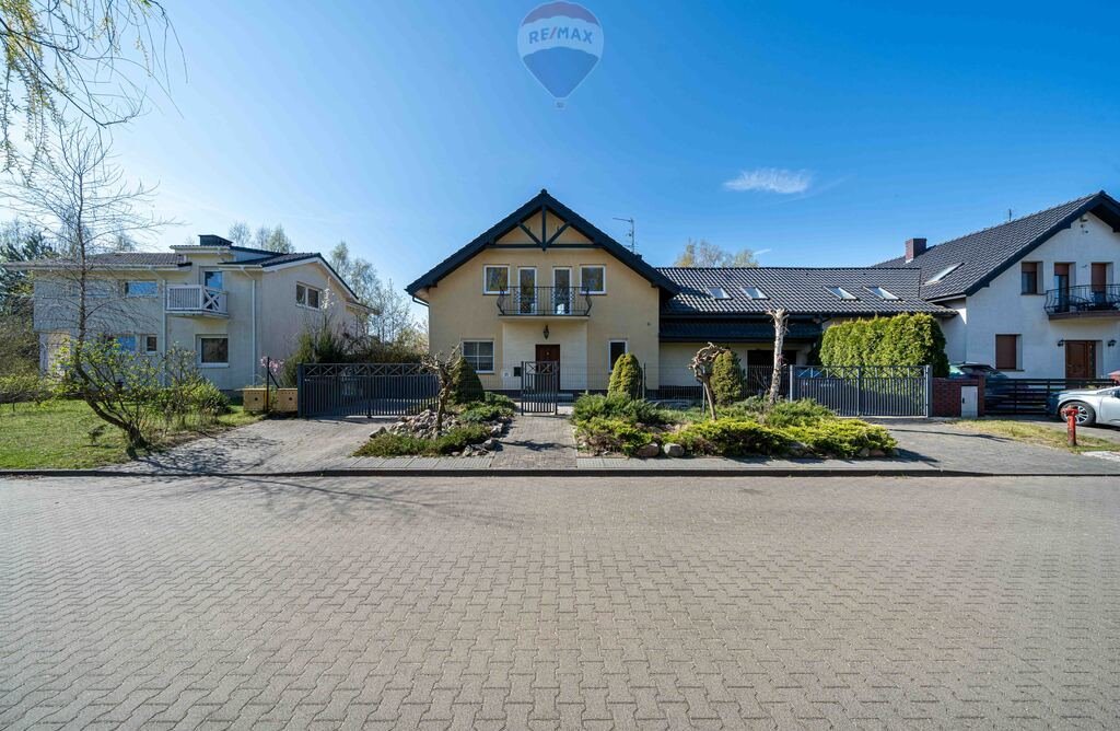 Dom z dodatkowym budynkiem, 240 m2, ogród, blisko lasu Przeźmierowo, Jarząbkowa  240m2 Foto 1
