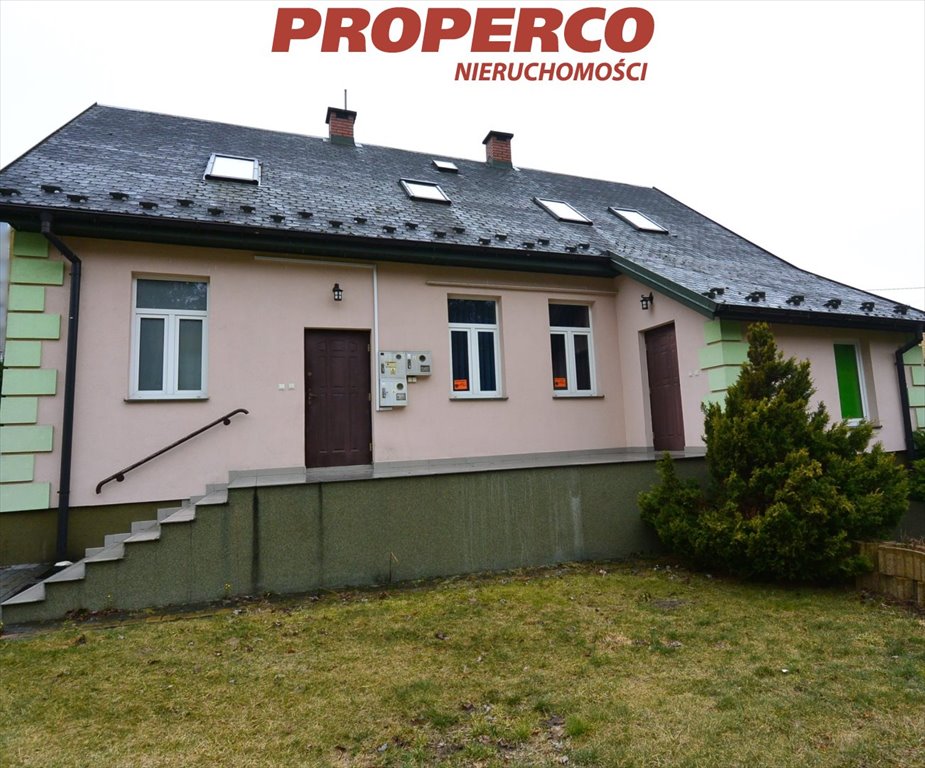 Na sprzedaż przestronny dom z działalnością i garażem w centrum Suchedniowa Suchedniów  210m2 Foto 1