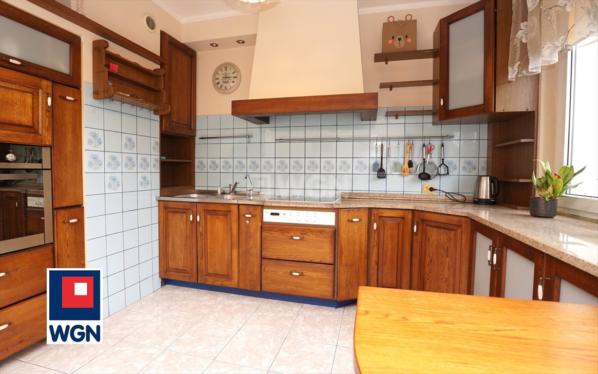 Przestronne 3-pokojowe mieszkanie z loggią i słoneczną ekspozycją Piotrków Trybunalski, Słowackiego, Słowackiego  64m2 Foto 1