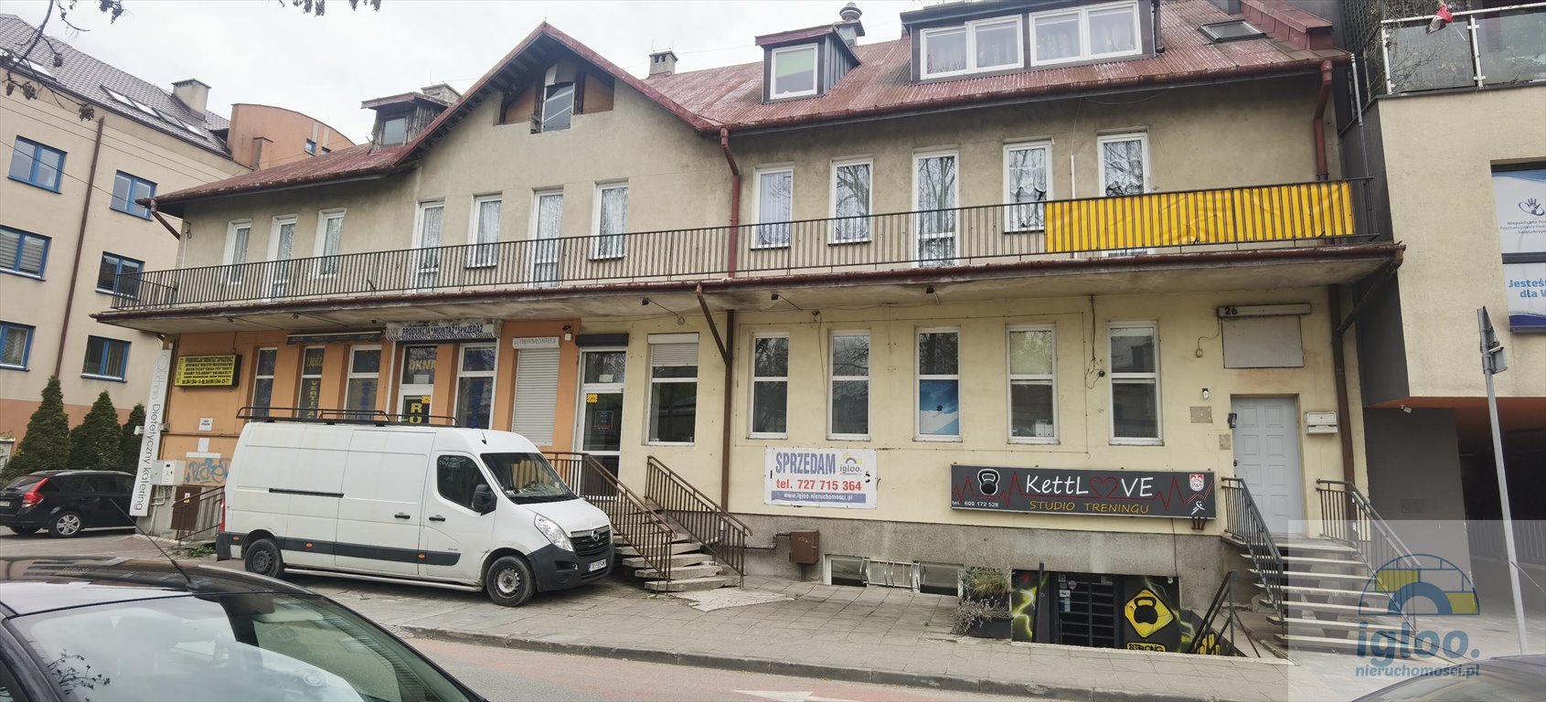 Kielce: Budynek 790 m² z lokalami usługowymi i mieszkaniami Kielce  790m2 Foto 1