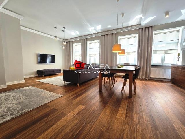 Mieszkanie dwupokojowe na sprzedaż Świdnica, Centrum  77m2 Foto 1