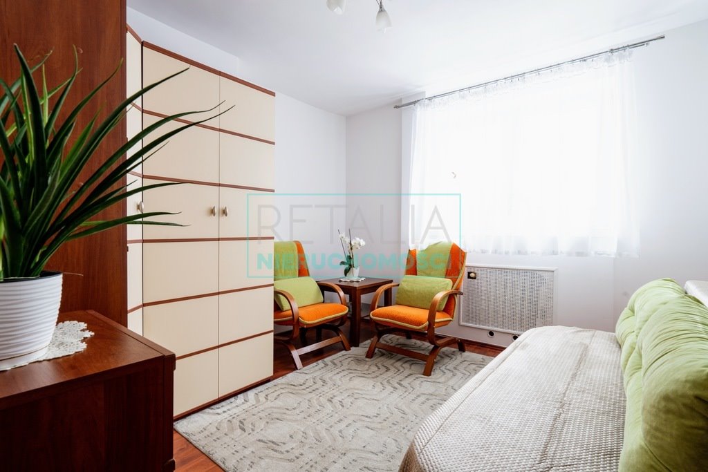 Pruszków, 54 m2 z balkonem, blisko PKP, widok na drzewa Pruszków  54m2 Foto 1