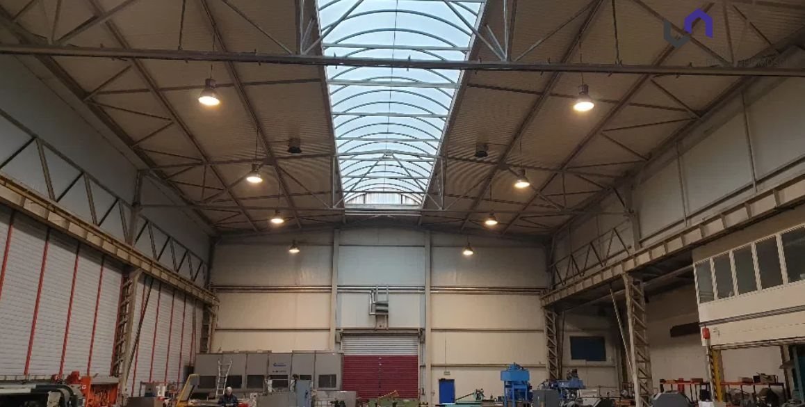 Polecam halę 1000m² z suwnicą, biurami i placem w Rudzie Śląskiej Ruda Śląska  1 000m2 Foto 1