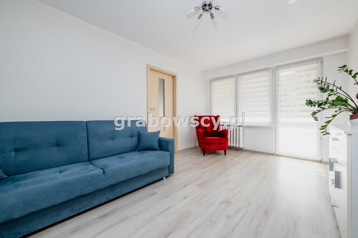 Mieszkanie trzypokojowe na sprzedaż Białystok, Dziesięciny  48m2 Foto 1