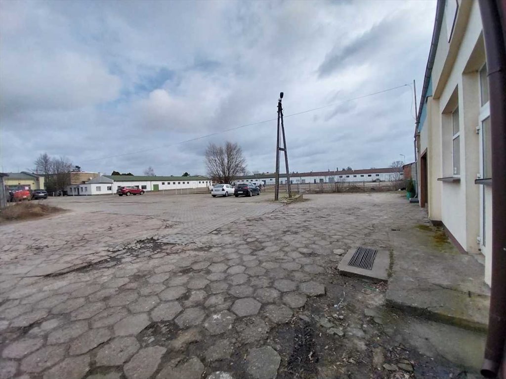 Lokal użytkowy na sprzedaż Śrem  294m2 Foto 3