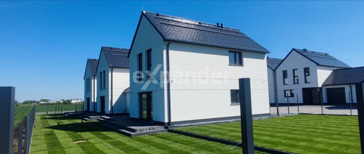 Dom na sprzedaż Wierzbice  108m2 Foto 1