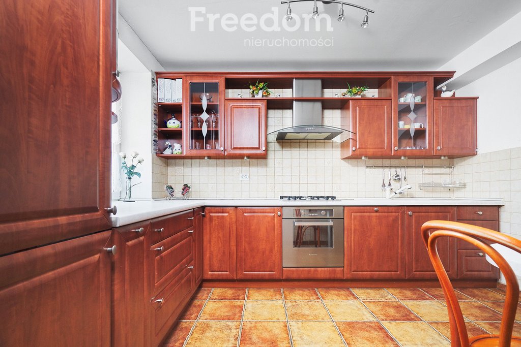 Mieszkanie czteropokojowe  na sprzedaż Reszel, Tadeusza Kościuszki  93m2 Foto 1