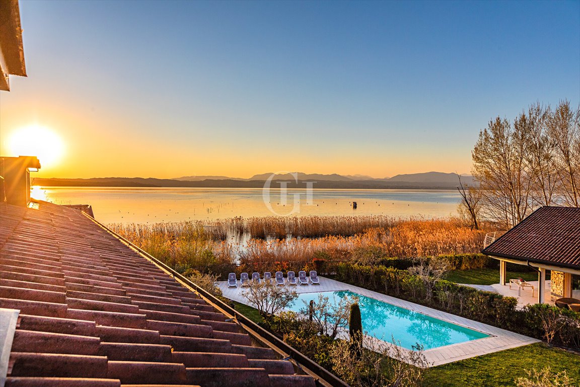 Dom na sprzedaż Włochy, Sirmione  110m2 Foto 1