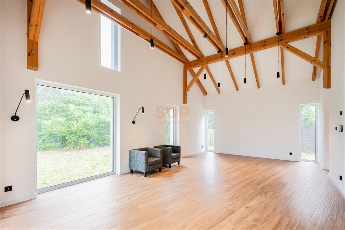 Przestronny dom premium 191 m2 z garażem i ogrodem Wisznia Mała, Osiedlowa  191m2 Foto 1