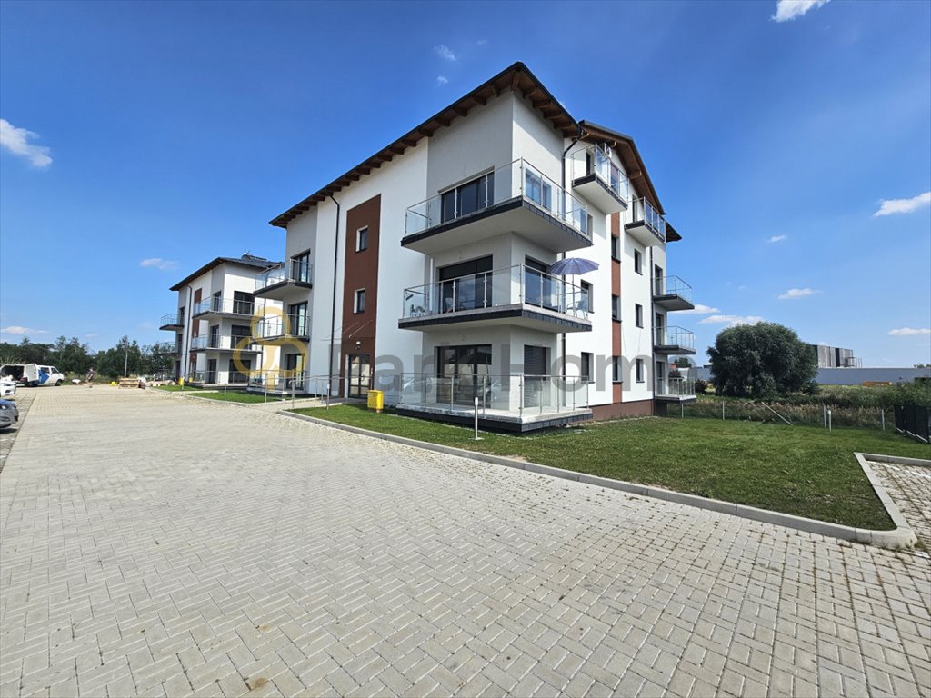 Mieszkanie trzypokojowe na sprzedaż Krzywiń, Osiedle Młodych  52m2 Foto 1