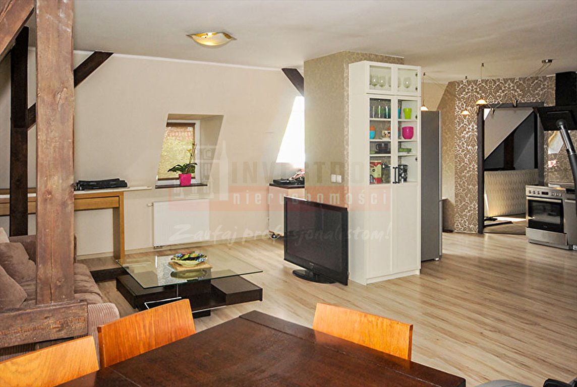 Mieszkanie czteropokojowe  na sprzedaż Opole  110m2 Foto 1