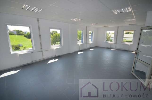 Magazyn i biura 300 m² z placem w Jastkowie Jastków  300m2 Foto 1