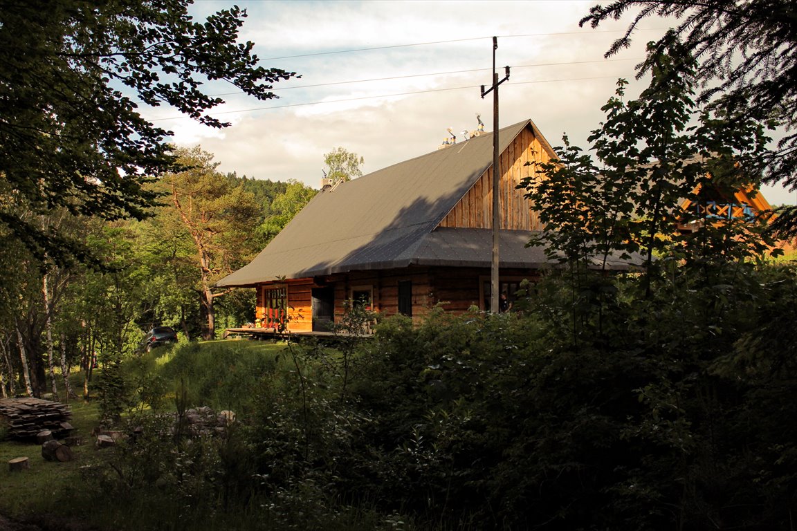 Dom na sprzedaż Ropki  240m2 Foto 2