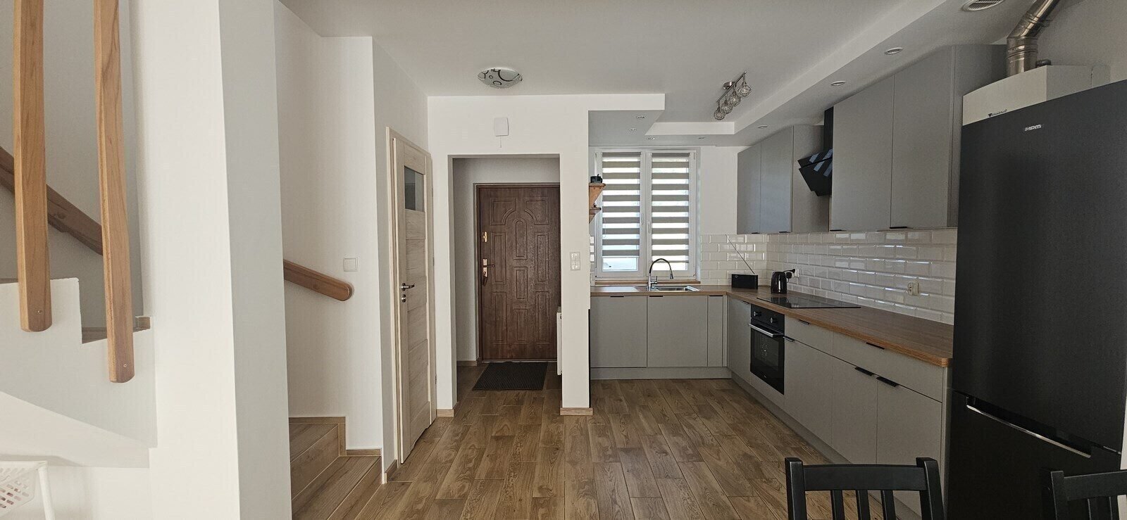 Zapraszam do wynajęcia funkcjonalnego domu 79 m² z ogródkiem w Baninie Żukowo, Banino, Jeziorna  79m2 Foto 1