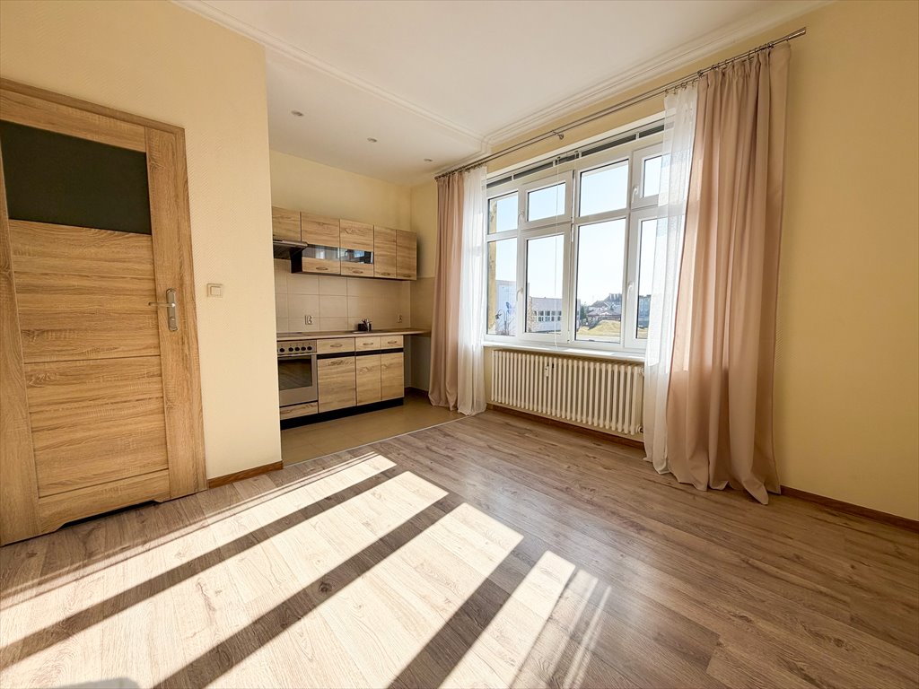 Kawalerka w centrum Sławna, 17 m², aneks kuchenny Sławno, ul. Matejki 3  17m2 Foto 1