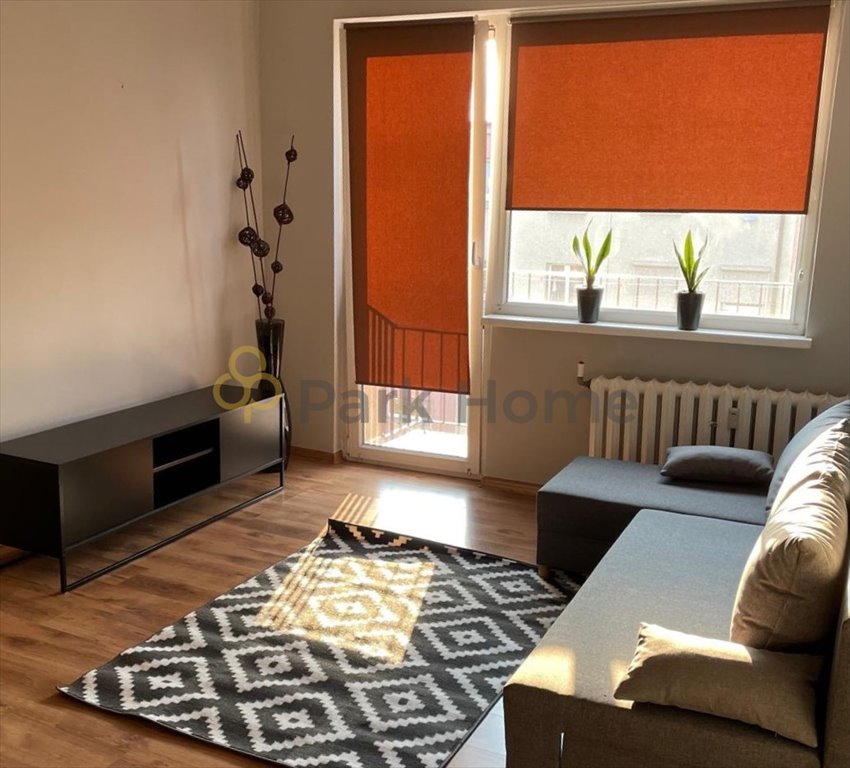 Mieszkanie dwupokojowe na sprzedaż Leszno  41m2 Foto 1