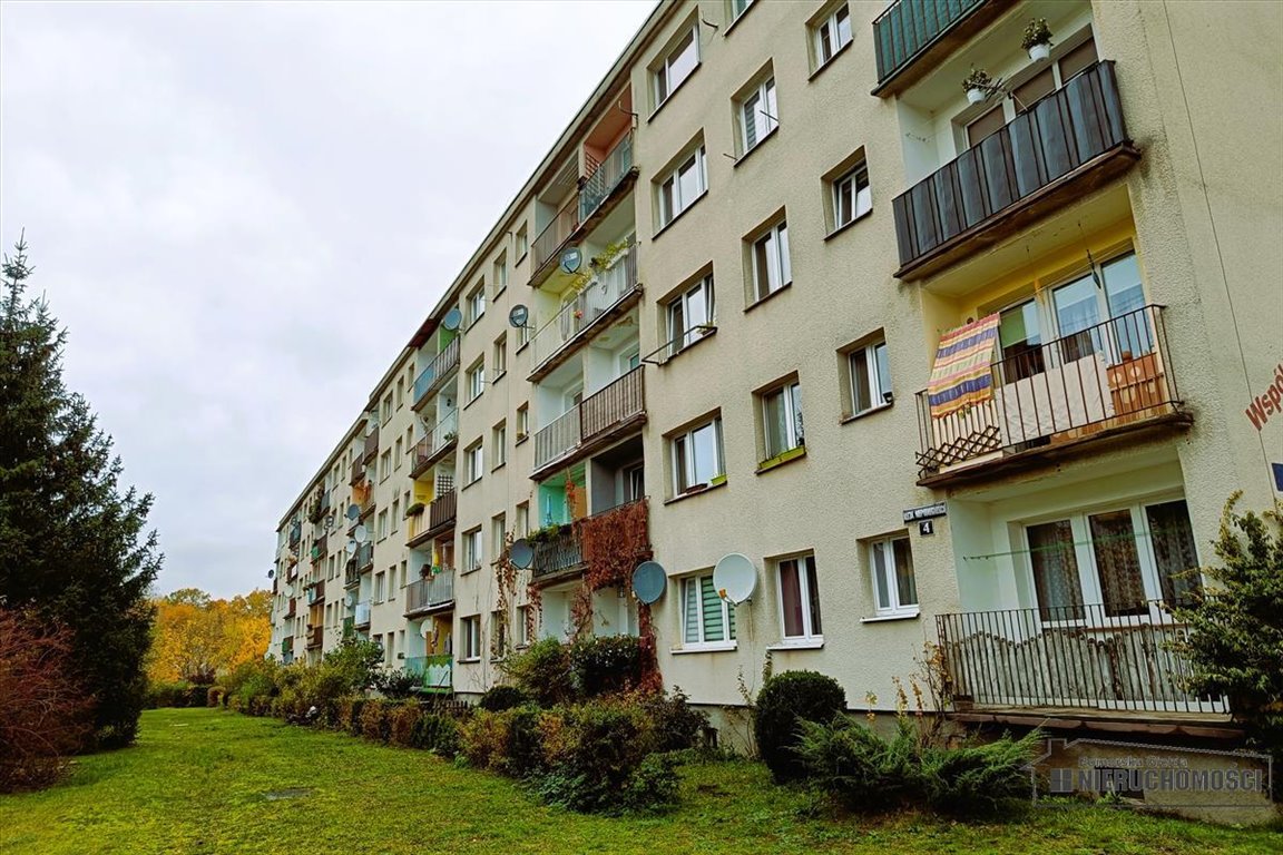 Mieszkanie dwupokojowe na sprzedaż Borne Sulinowo, Aleja Niepodległości  43m2 Foto 9