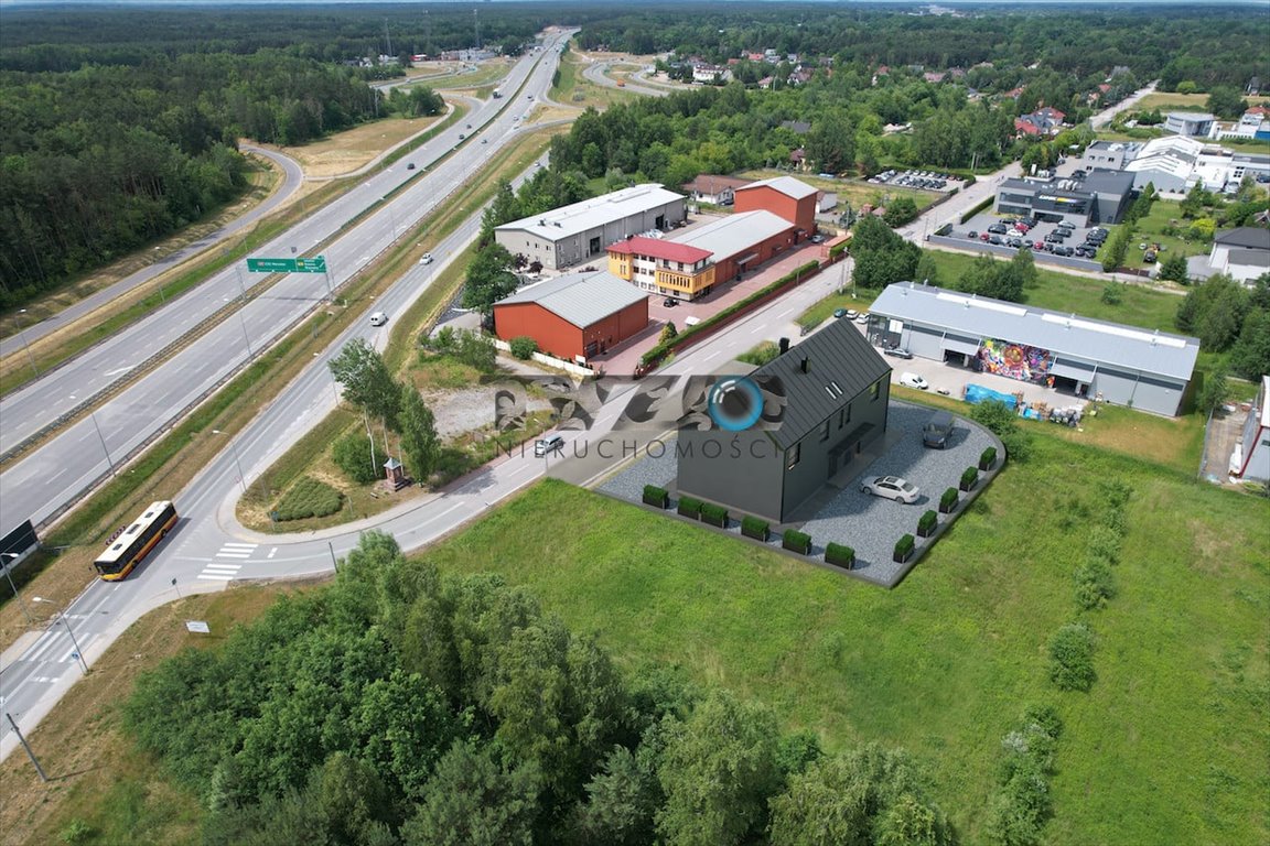 Nowoczesny budynek 380 m2 z 6 lokalami, wysoka jakość Wiązowna, Wiązowna, Wiązowna Kościelna  380m2 Foto 1