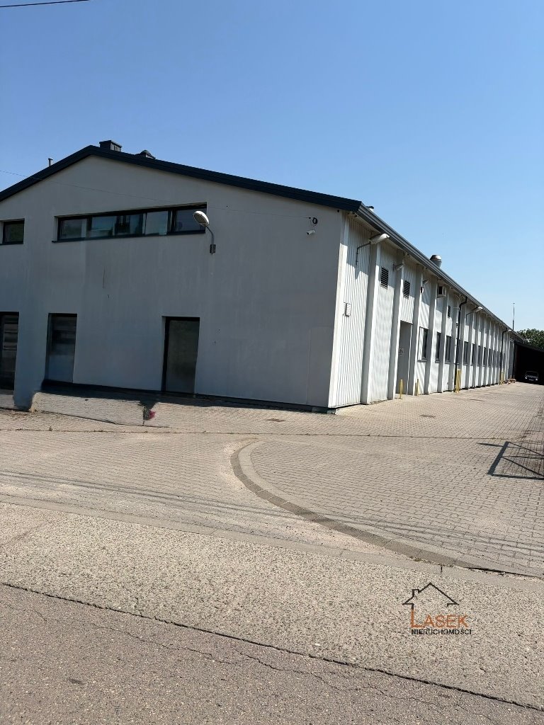 Hala produkcyjna 1246 m² na działce 27 arów, nowoczesna - polecam! Wadowice  2 700m2 Foto 1