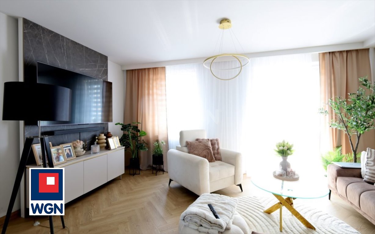Dwupoziomowe 75,43 m² - gotowe do zamieszkania w Ełku Ełk, Osiedle Kochanowskiego, Targowa  75m2 Foto 1