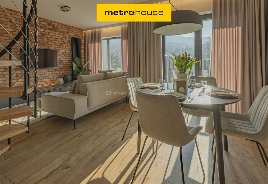 Mieszkanie dwupokojowe na sprzedaż Świeradów-Zdrój, Wyszyńskiego  55m2 Foto 1