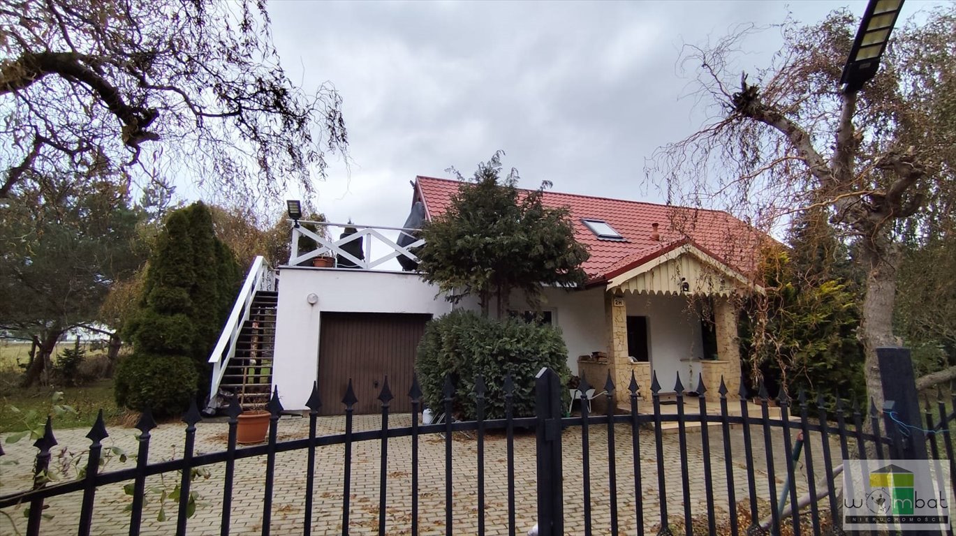 Przestronny dom 150 m² z kominkiem i garażem w Burkatowie Burkatów  150m2 Foto 1