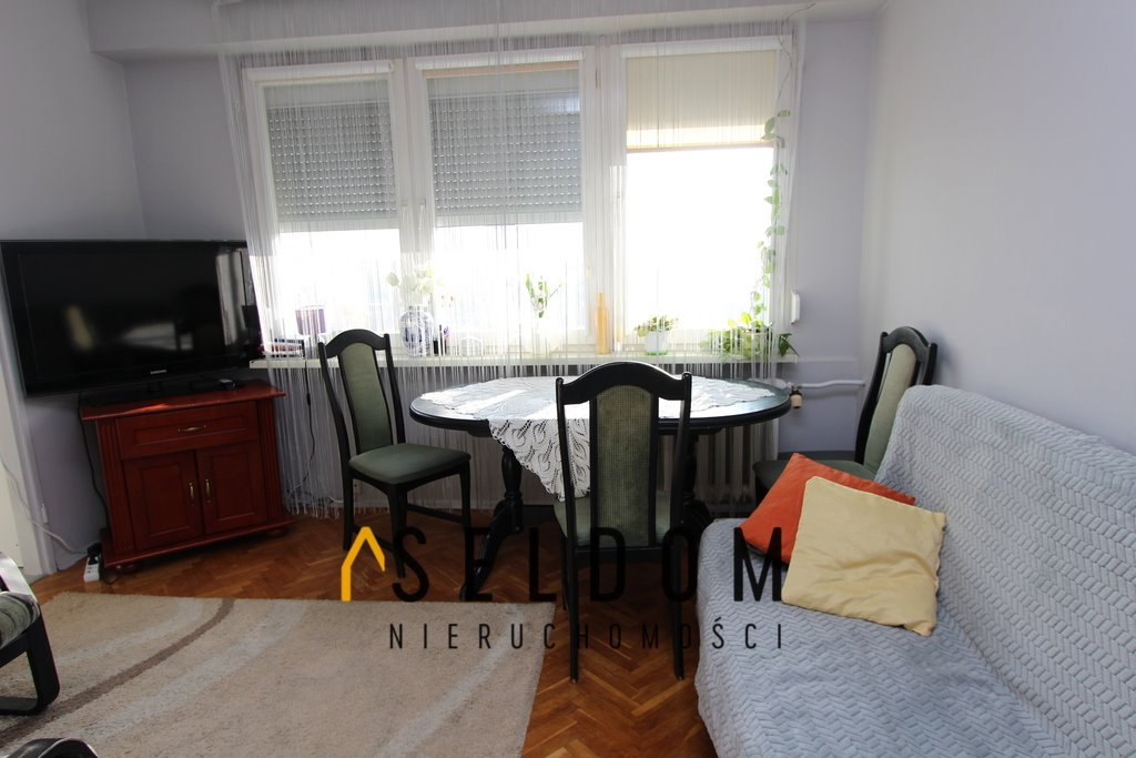 Mieszkanie dwupokojowe na sprzedaż Konin, 11 Listopada  32m2 Foto 1