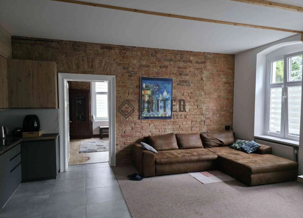 Loftowe 3 pokoje z ogródkiem, garażem, blisko PKP - polecam! Wrocław, Leśnica, Leśnica, Łączna  70m2 Foto 1