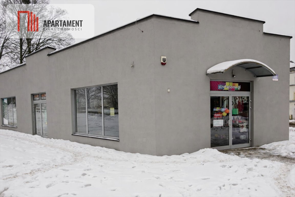 Lokal użytkowy 268 m² z 3 wejściami w Iławie - polecam Iława  301m2 Foto 1