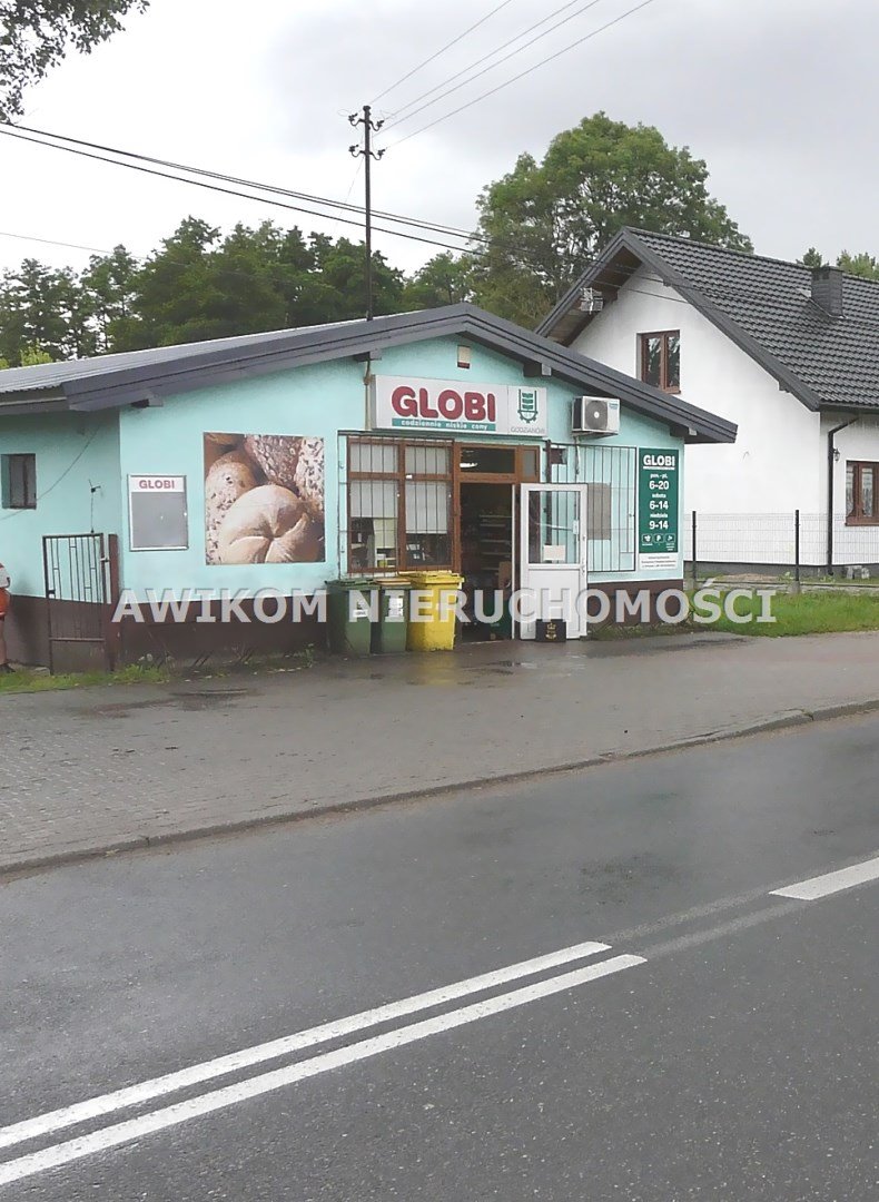 Sprzedam działkę 1300 m² z budynkiem usługowym w centrum Godzianowa Godzianów  1 300m2 Foto 1