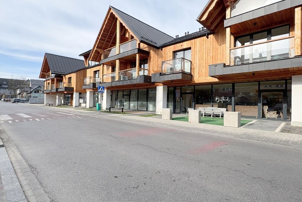 Atrakcyjny lokal 77 m² z ogródkiem na Orkana w Nowym Targu Nowy Targ, Władysława Orkana  77m2 Foto 1