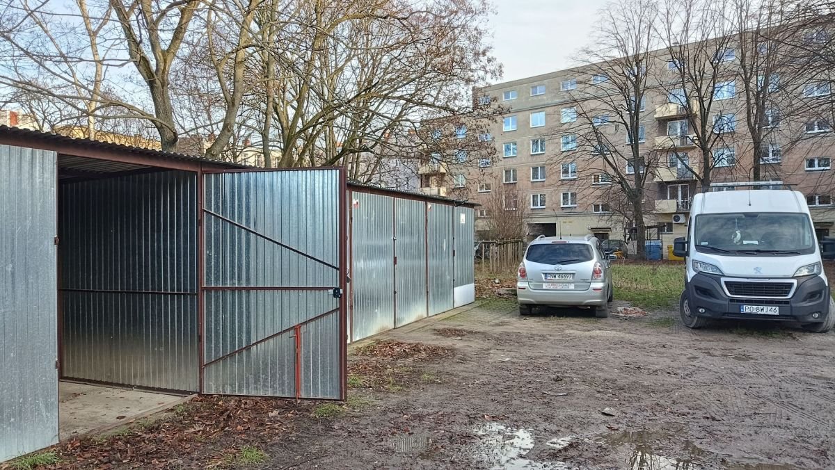 Garaż na wynajem Poznań, Wilda, Wilda, Antoniego  Kosińskiego  18m2 Foto 6