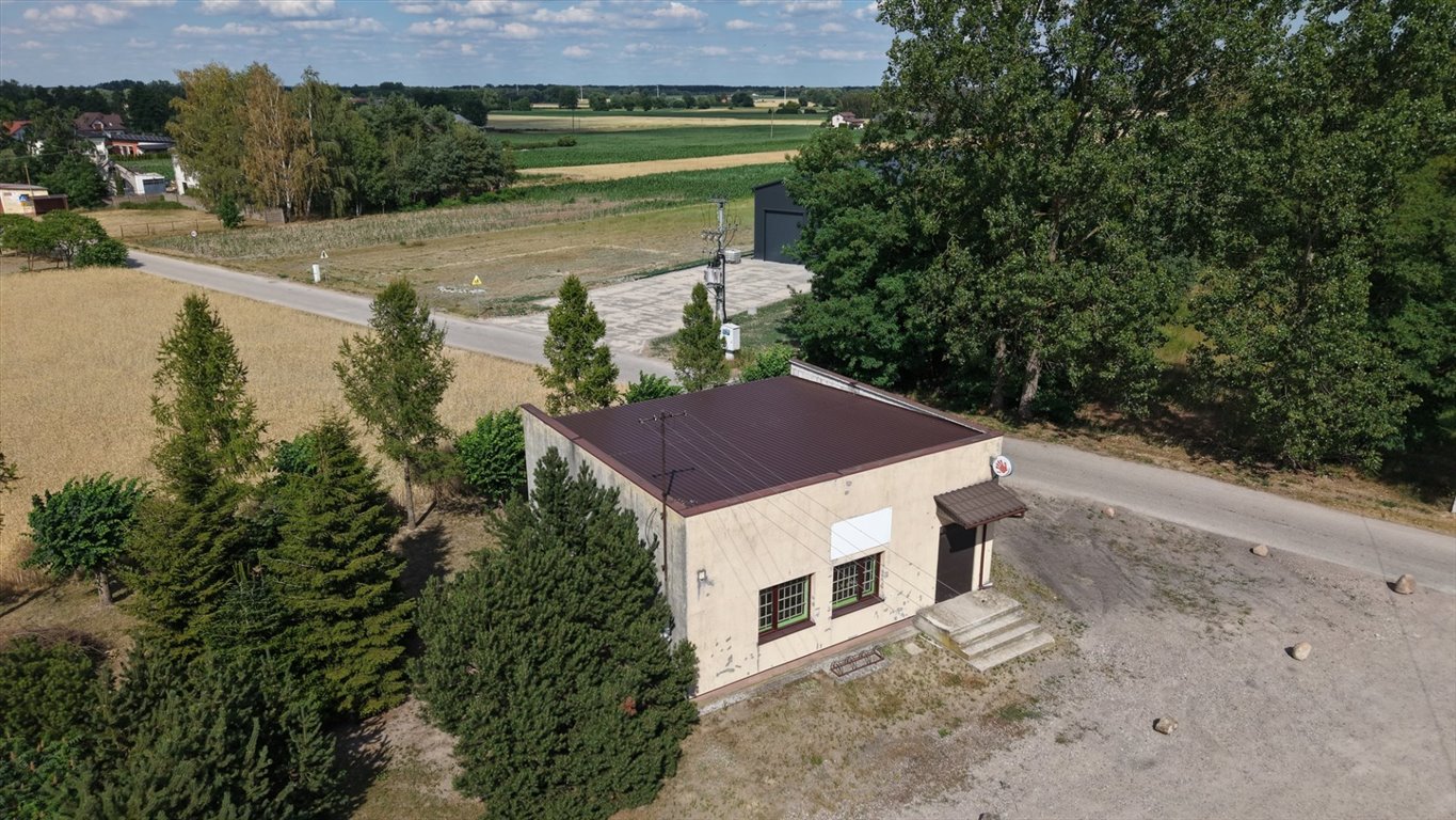 Budynek 77 m² z decyzją na mieszkanie - polecam! Erminów  94m2 Foto 1