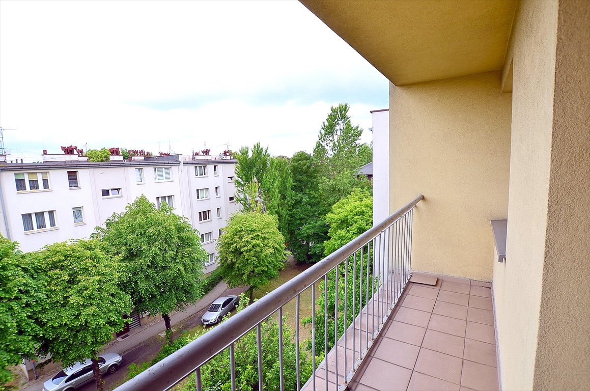 Mieszkanie czteropokojowe  na wynajem Katowice, Pawła Chromika  55m2 Foto 1