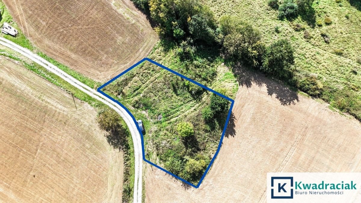 Działka 1250 m² z warunkami zabudowy, widoki na Pogórze Brzeziny  1 250m2 Foto 1