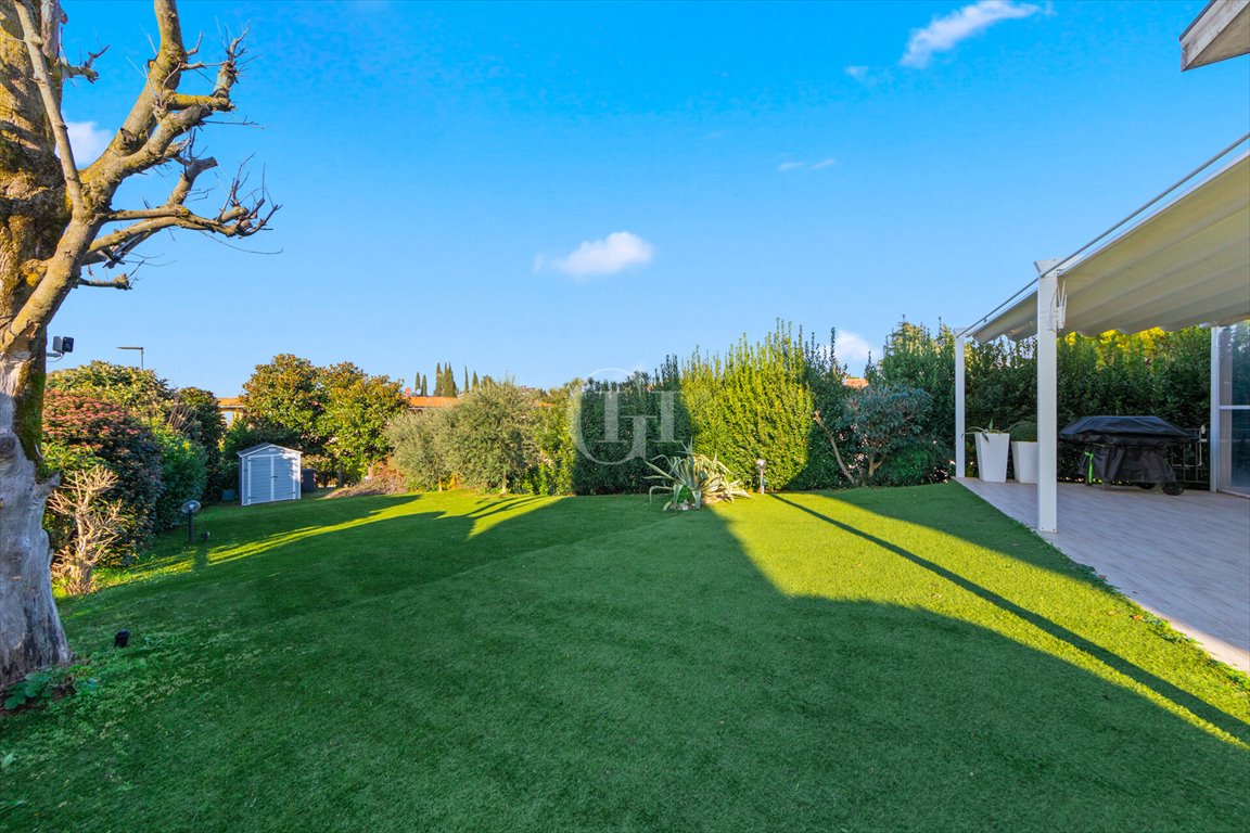 Dom na sprzedaż Włochy, Desenzano del Garda  180m2 Foto 1