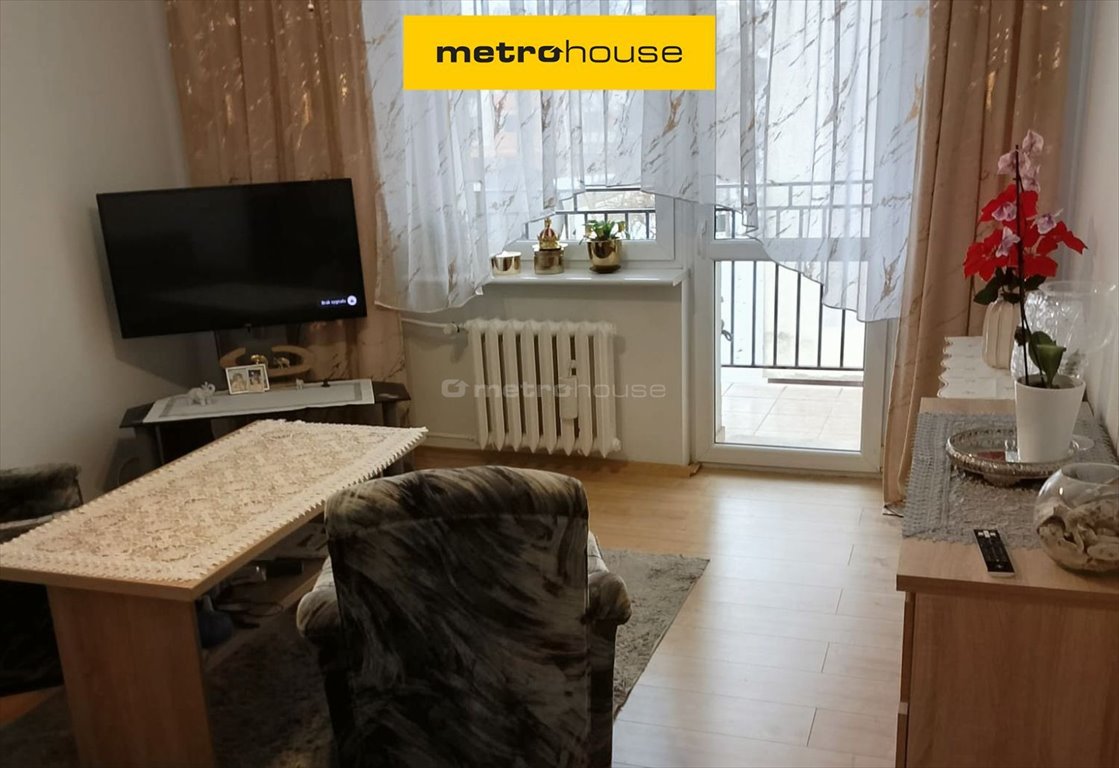 Polecam funkcjonalne 2-pokojowe mieszkanie na 1. piętrze z balkonem Złotów, Szkolna  52m2 Foto 1
