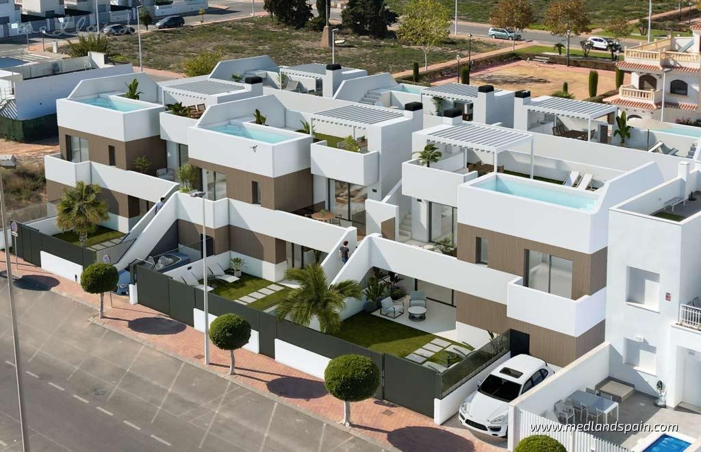 Mieszkanie dwupokojowe na sprzedaż Hiszpania, Lo Pagan  69m2 Foto 1