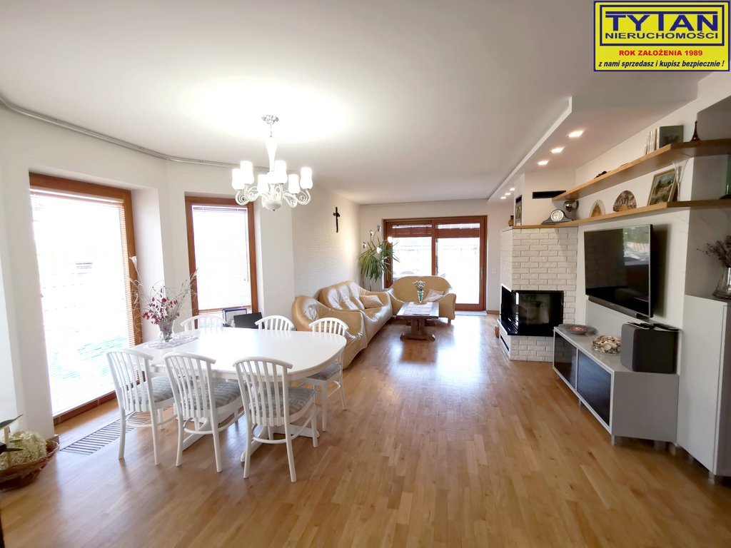 Nowoczesny dom 199m2 z ogrodem i widokiem na Narew Łomża  200m2 Foto 1